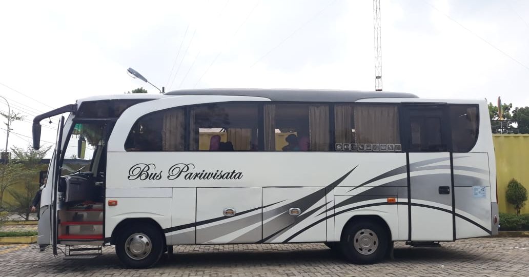 Rental Bus Medan – Bus Pariwisata Ekslusif Class, Kapasitas 25 – 44 Kursi Penumpang